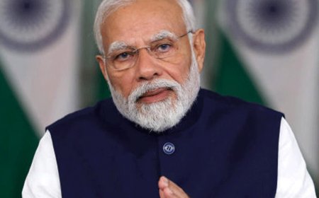 PM Modi inaugurates Pune Metro section, lays foundation for various projects, gifts Maharashtra whopping Rs…