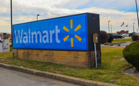 Walmart is selling a $60 Sealy pillow set for only $30 that shoppers say is 'the most comfortable ever'