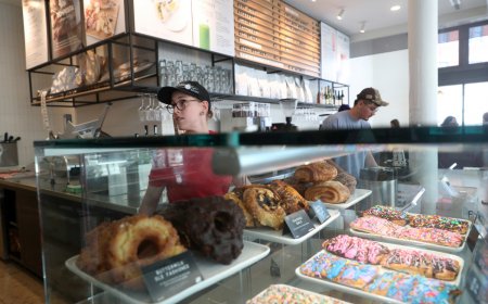 New owners of formerly bankrupt restaurant chain reopen locations