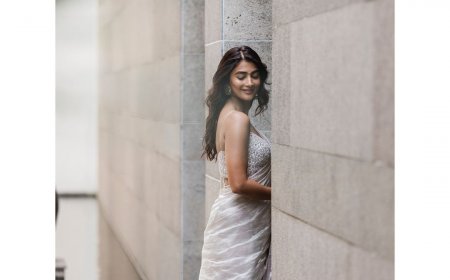 Pooja Hedge’s stunning silver tissue saree is every bridesmaid’s dream outfit, it’s worth Rs…