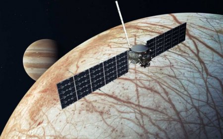 Europa Clipper is launching to solve an alien mystery