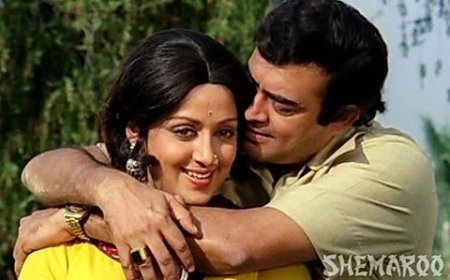 This superstar was madly in love with Hema Malini, didn’t marry her, later linked to another actress, was ‘cursed’ to remain bachelor, died at a young age due to..