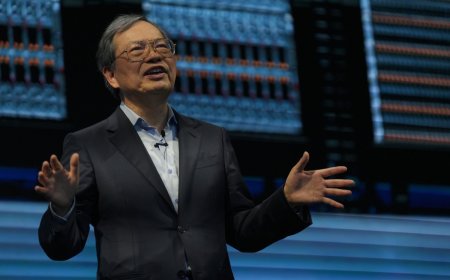 Veteran fund manager looks at server demand as Super Micro makes major AI move