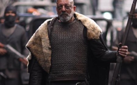 Meet actor, whose debut film was superhit, once gave 13 flops in a row, was banned by Bollywood, got cheated by second wife, divorced her, made a comeback with Rs 1000 crore film…